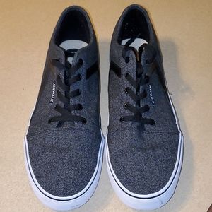Mens Airwalk Size 14